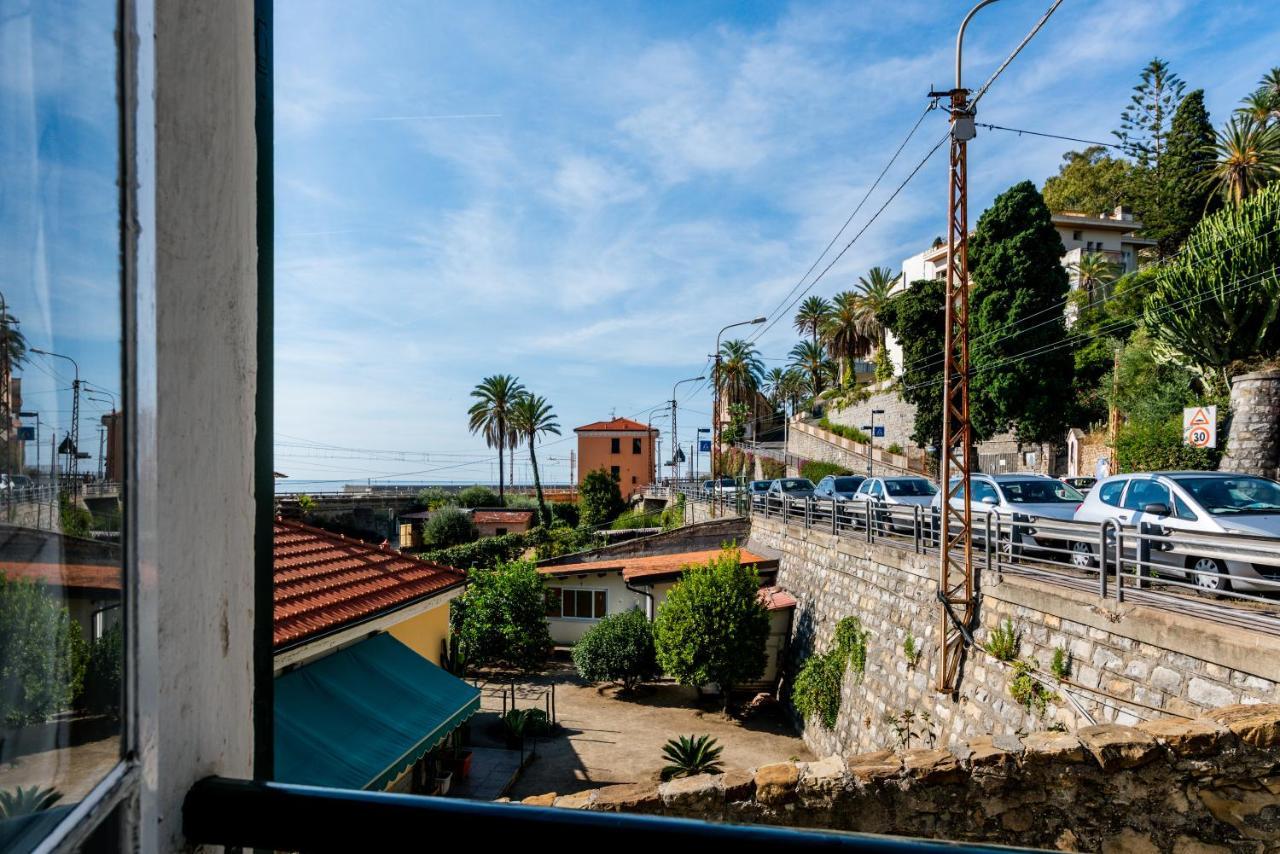 New Fishermans House Seaside, Air Conditioning & Wi-Fi Bordighera Ngoại thất bức ảnh